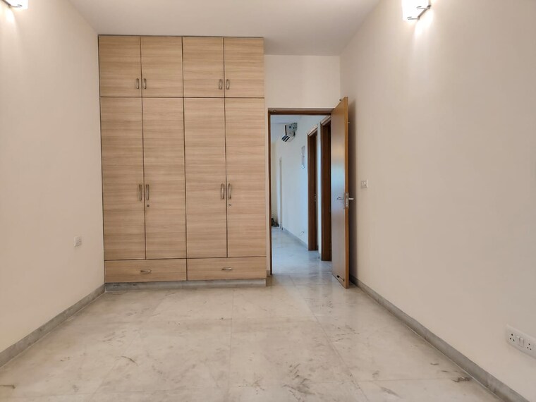 Room, vasant kunj 4 Bedroom 1900 Sq.Ft. Apartment In Vasant Kunj Delhi 9516638