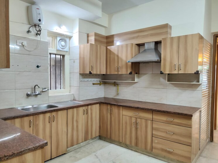 Kitchen, vasant kunj 4 Bedroom 1900 Sq.Ft. Apartment In Vasant Kunj Delhi 9516638