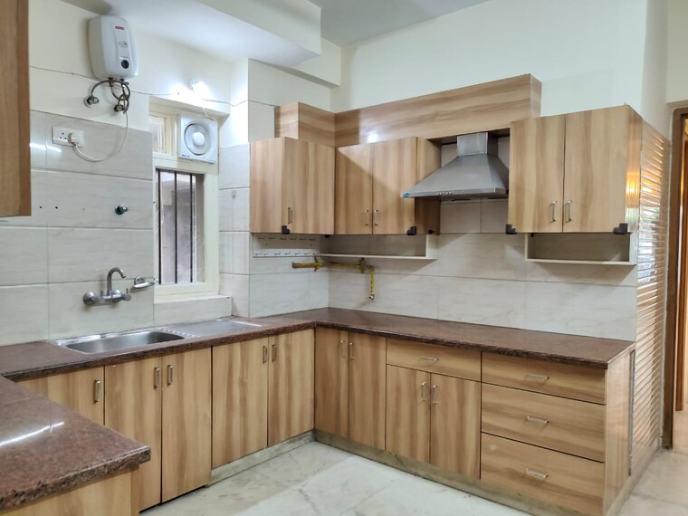 Kitchen, vasant kunj 4 Bedroom 1900 Sq.Ft. Apartment In Vasant Kunj Delhi 9516638