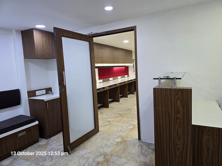 Team Area, surana-wadala Commercial Office Space 830 Sq.Ft. In Wadala Mumbai 9516684