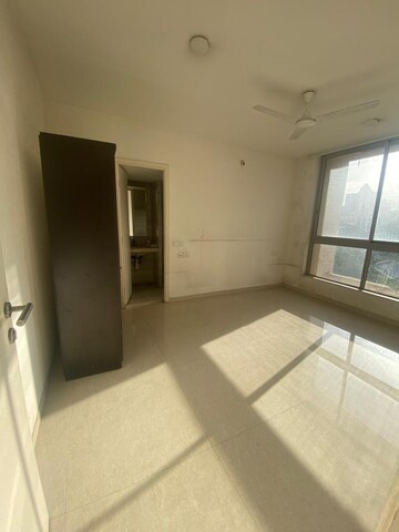 Room in 2 BHK Apartment at Hiranandani Astra, Ghodbunder Road – for Rent