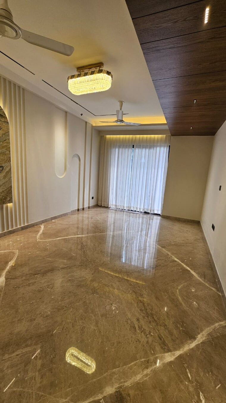 Room, unitech-south-city-ii 4 Bedroom 3240 Sq.Ft. Builder Floor In Sector 50 Gurgaon 9516820