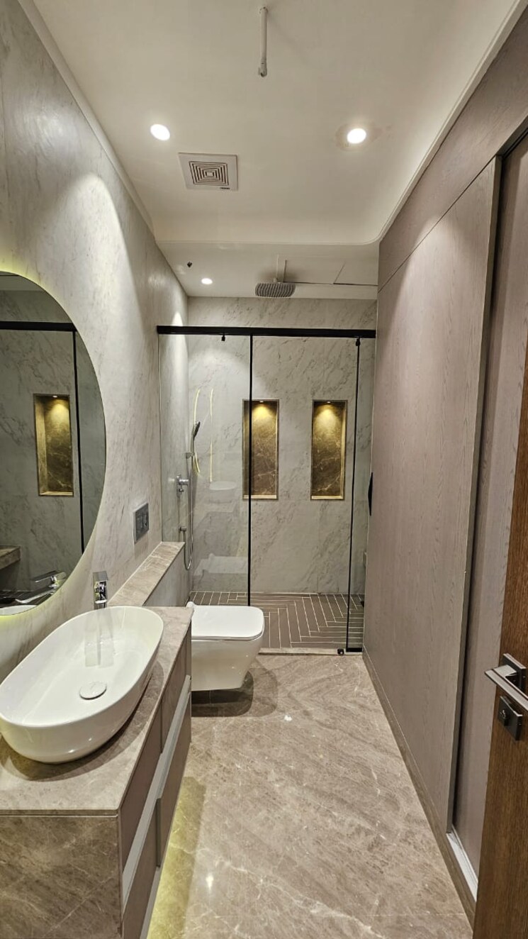 Bathroom, unitech-south-city-ii 4 Bedroom 3240 Sq.Ft. Builder Floor In Sector 50 Gurgaon 9516820