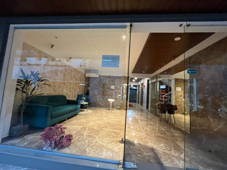 Exterior View, naupada 2 Bedroom 750 Sq.Ft. Apartment In Naupada Thane 9516877