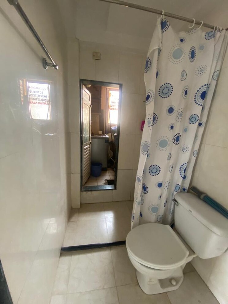 Bathroom, hiranandani-tiara 2 Bedroom 925 Sq.Ft. Apartment In Ghodbunder Road Thane 9516882