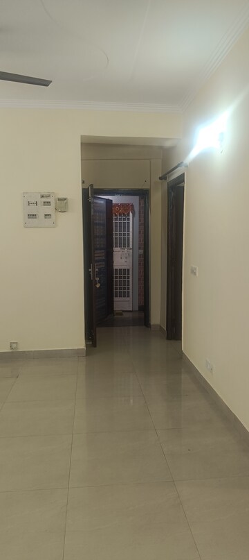 Building Lobby in 2 BHK Apartment at Skytech Matrott, Sector 76 – for Rent