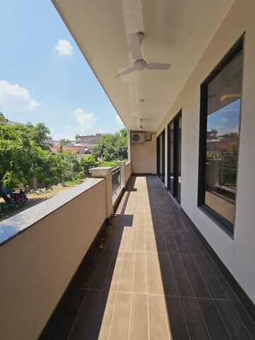 Balcony in 4 BHK Builder Floor at SS Southend Floors, South City 2 – for Sale