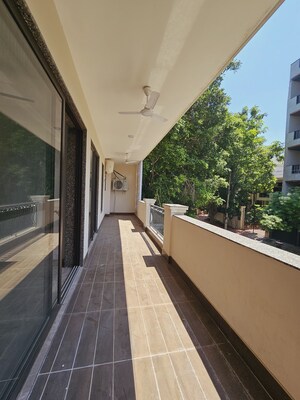 Balcony in 4 BHK Builder Floor at SS Southend Floors, South City 2 – for Sale