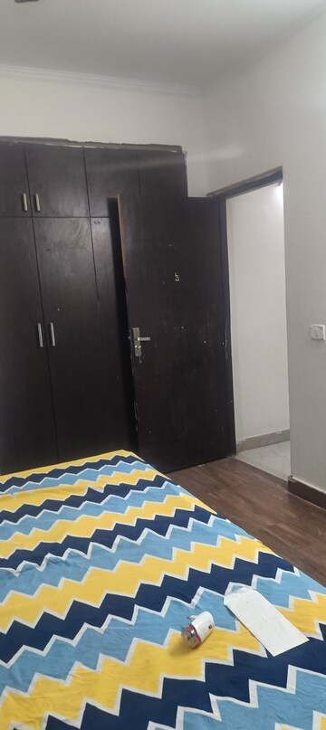 Bedroom in 2 BHK Apartment at Antriksh Golf View, Sector 78 – for Rent