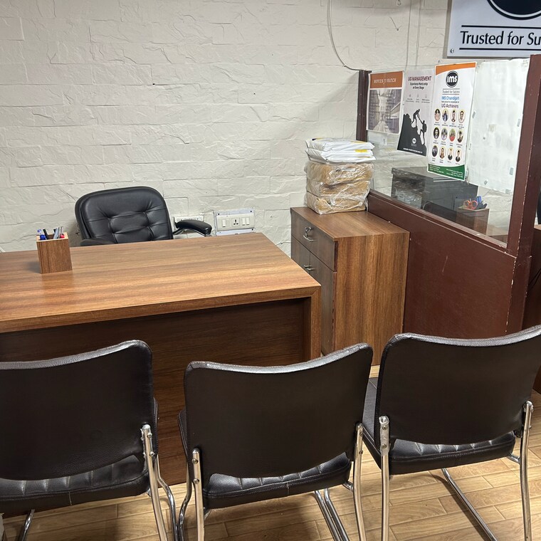 Team Area, sector 34 Commercial Office Space 1500 Sq.Ft. In Sector 34 Chandigarh 9517013