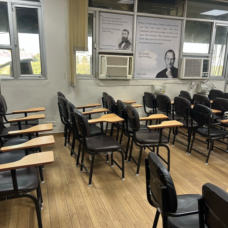 Gym, sector 34 Commercial Office Space 1500 Sq.Ft. In Sector 34 Chandigarh 9517013