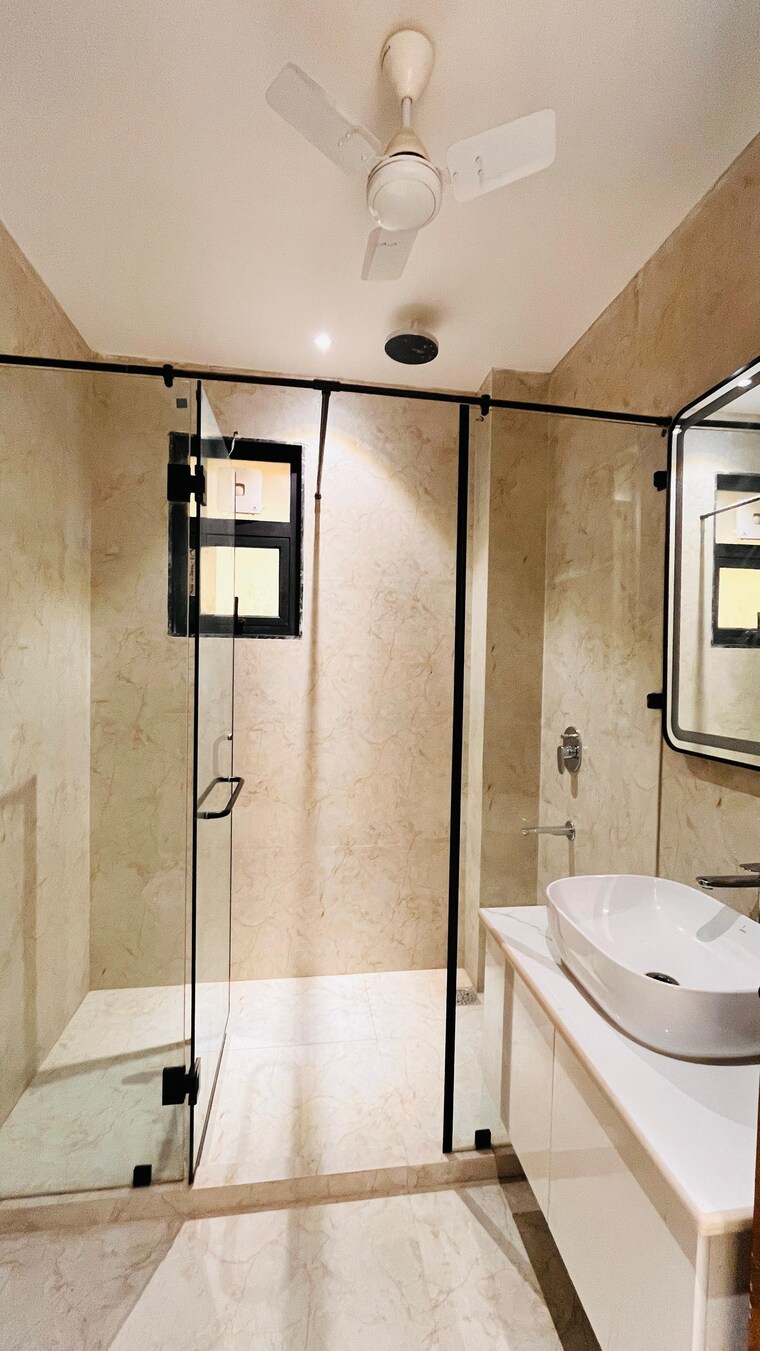 Bathroom, ansal-api-versalia-2 3 Bedroom 2501 Sq.Ft. Builder Floor In Sector 67a Gurgaon 9517031
