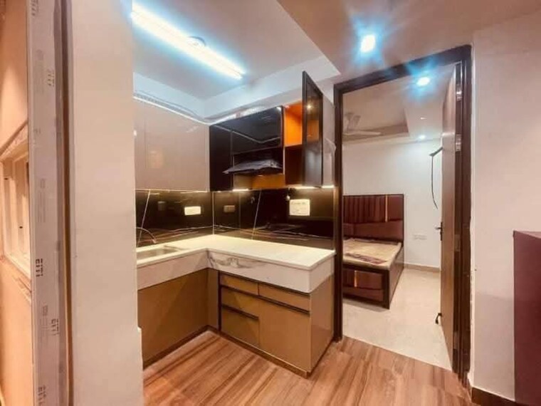Kitchen, freedom fighters enclave 1 Bedroom 650 Sq.Ft. Apartment In Freedom Fighters Enclave Delhi 9517020