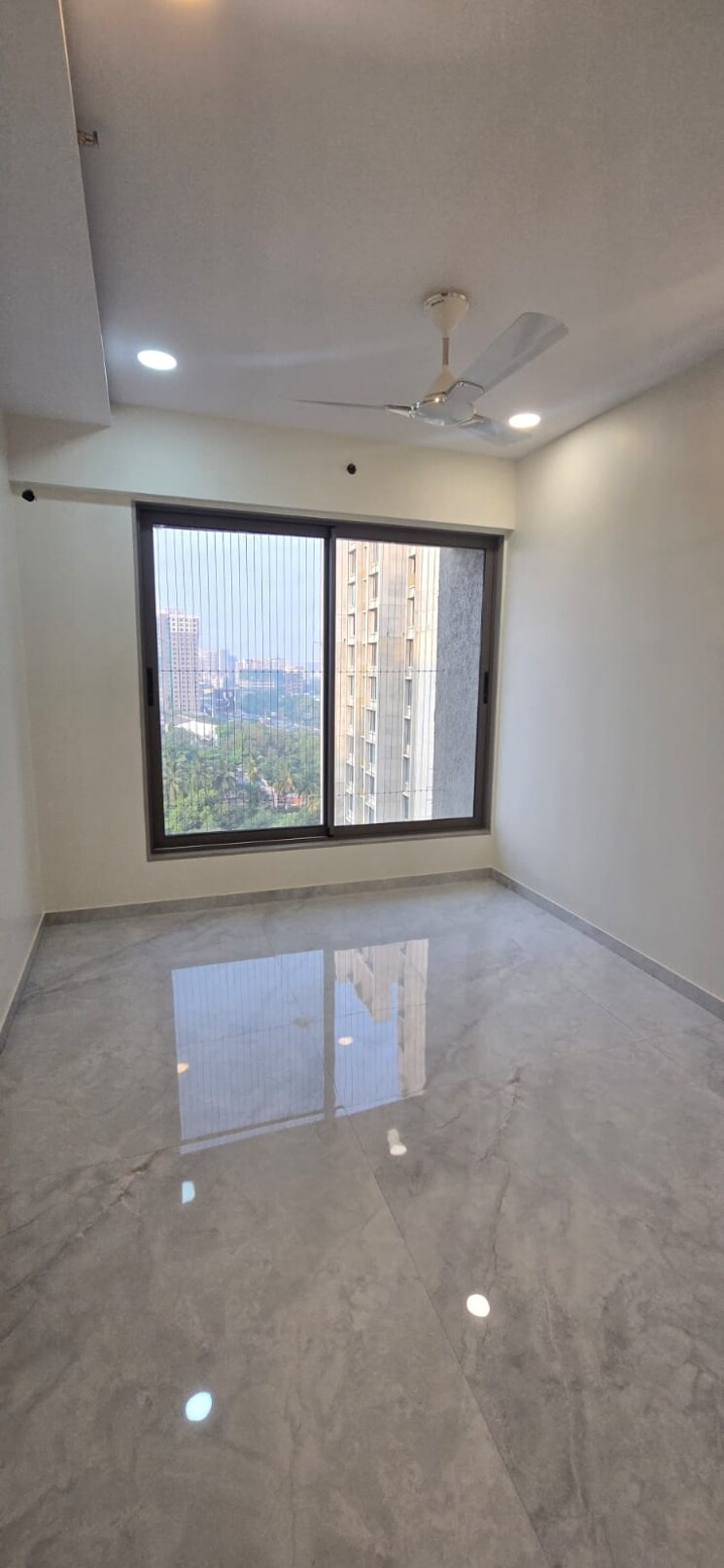 Room, gurukrupa-nirmalam 2 Bedroom 635 Sq.Ft. Apartment In Bandra East Mumbai 9517038