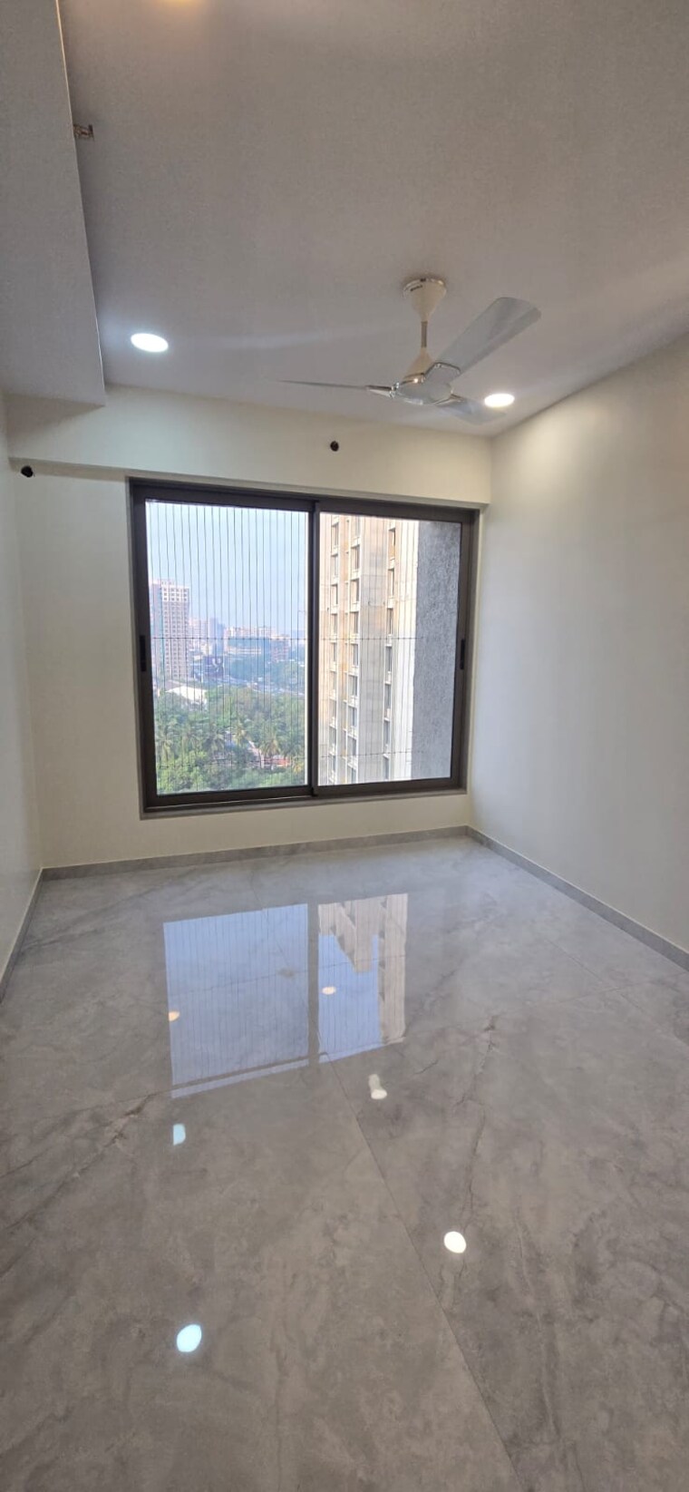 Room, gurukrupa-nirmalam 2 Bedroom 635 Sq.Ft. Apartment In Bandra East Mumbai 9517038