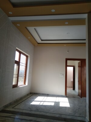 Room in 2 BHK Builder Floor at Ghansoli – for Rent