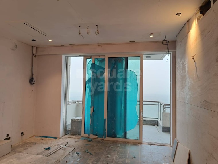 Room, new industrial township 3 Bedroom 357 Sq.Yd. Builder Floor In New Industrial Township Faridabad 9517127