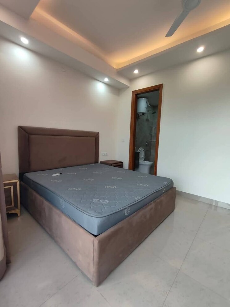 Bedroom, freedom fighters enclave 1 Bedroom 700 Sq.Ft. Apartment In Freedom Fighters Enclave Delhi 9517053