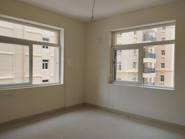 Room in 3 BHK Apartment at Aditya Capitol Heights, Hi Tech City – for Sale