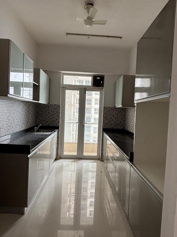 Kitchen, omkar-alta-monte 3 Bedroom 1790 Sq.Ft. Apartment In Malad East Mumbai 9517079