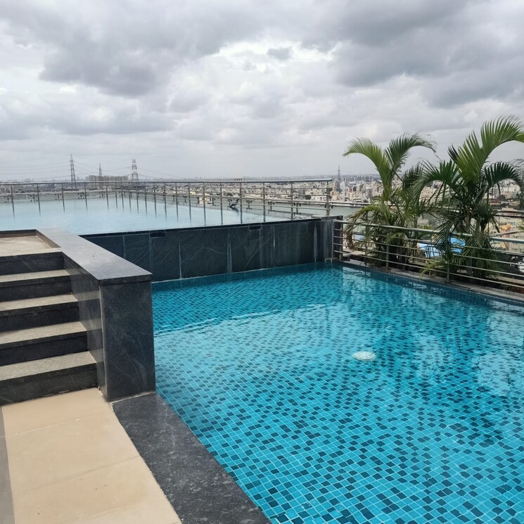 Swimming Pool, sumadhura-essenza 2 Bedroom 1110 Sq.Ft. Apartment In Hosur Road Bangalore 9517096