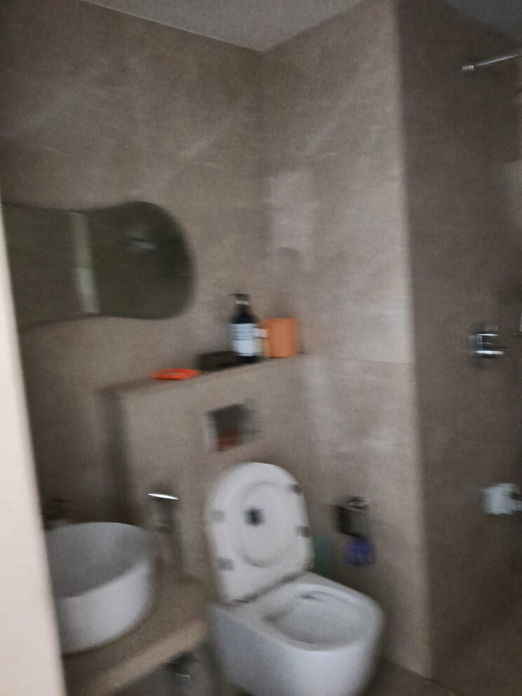Bathroom, kohinoor-square-altissimo 3 Bedroom 1725 Sq.Ft. Apartment In Dadar West Mumbai 9517092