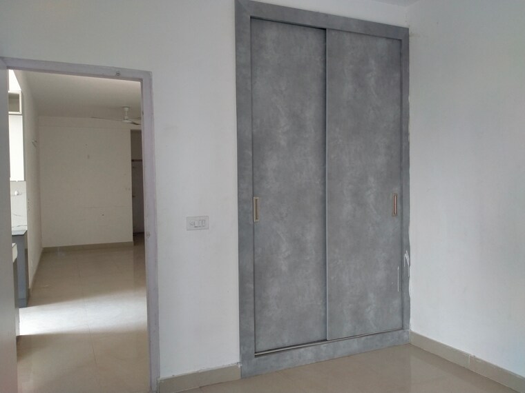 Room, suncity-avenue-76 2 Bedroom 735 Sq.Ft. Apartment In Sector 76 Gurgaon 9517222