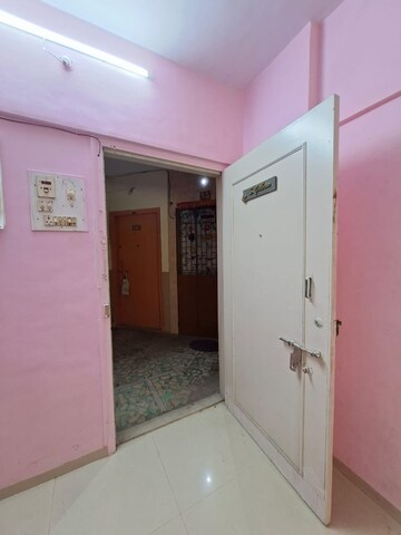 Room in 1 RK Apartment at Veda CHS, Ic Colony – for Rent