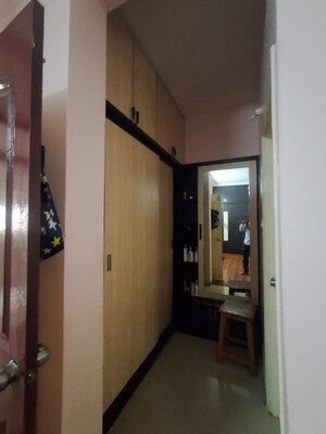 Room in 3 BHK Apartment at Kondapur – for Rent