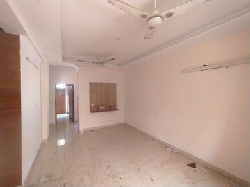 Living Room in 2 BHK Apartment at Sector 5 – for Rent