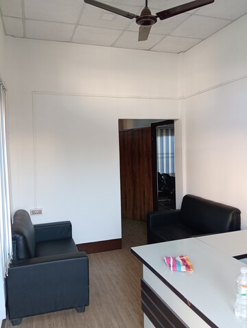  Office Space For Rent in Zoo Tiniali