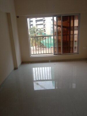 Room in 2 BHK Apartment at Omkara Unchai, Borivali West – for Sale