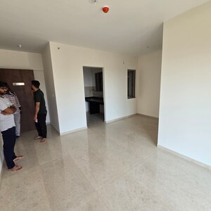 Room in 2 BHK Apartment at Kharadi – for Rent