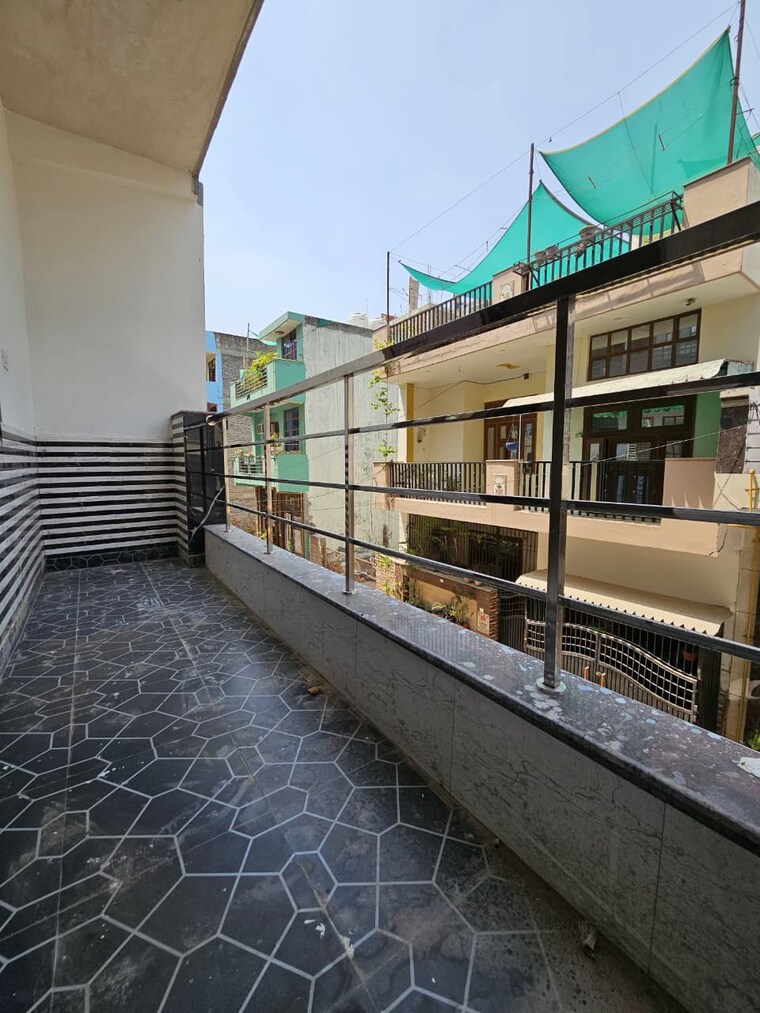 Balcony, balaji-enclave 3 Bedroom 980 Sq.Ft. Apartment In Govindpuram Ghaziabad 9517250