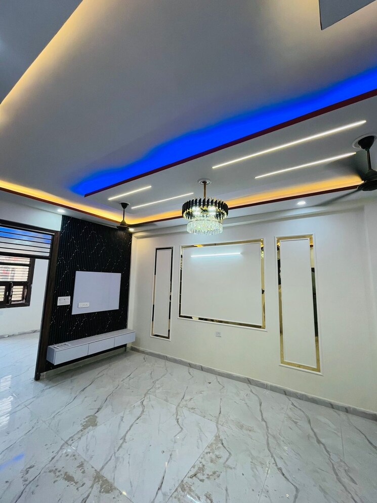 Room, balaji-enclave 3 Bedroom 980 Sq.Ft. Apartment In Govindpuram Ghaziabad 9517250