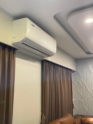 Building Lobby in 2 BHK Apartment at Vanaz Corner, Kothrud – for Sale