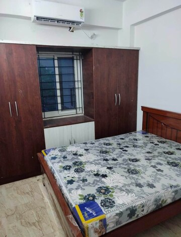 Room in 1 BHK Apartment at Kondapur – for Rent