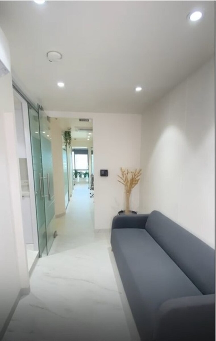 Team Area, wadhwa-the-epicentre Commercial Office Space 780 Sq.Ft. In Chembur Mumbai 9517533