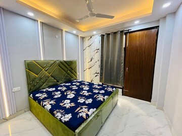 Bedroom in 2 BHK Apartment at Saket – for Rent