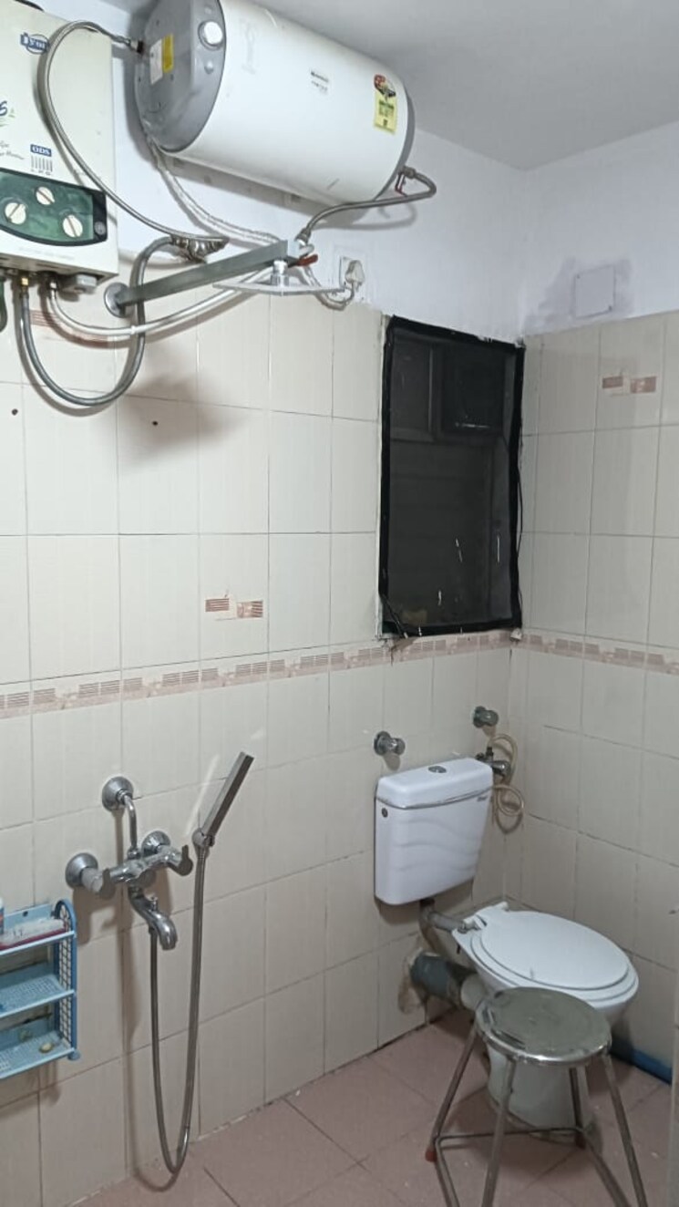 Bathroom, bavdhan 2 Bedroom 1000 Sq.Ft. Apartment In Bavdhan Pune 9517694