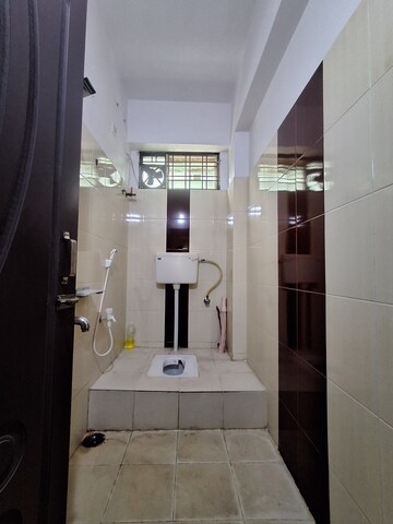Bathroom in 3 BHK Apartment at Kondapur – for Rent