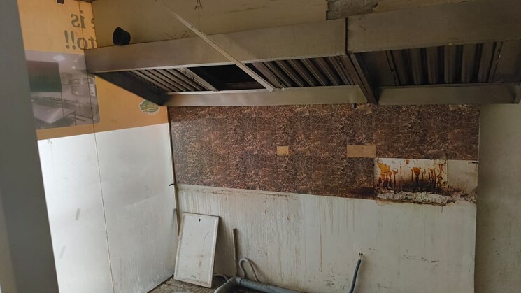 Kitchen, spaze-itech-park Commercial Shop 1130 Sq.Ft. In Sector 49 Gurgaon 9517683