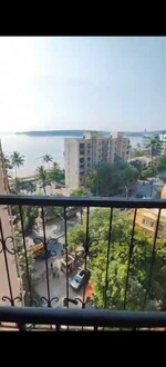 1 BHK + Extra Room 600 Sq.Ft. Apartment in Mount Sea View Apartment