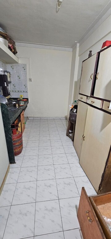 Furnished Amenities in 2 BHK Apartment at Giridhar Chandraneel Apartment, Bavdhan – for Rent