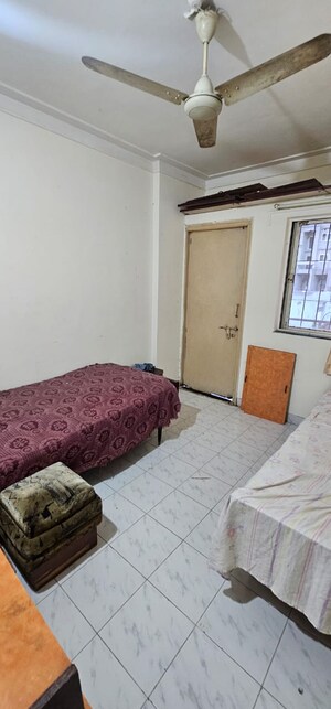 Bedroom in 2 BHK Apartment at Giridhar Chandraneel Apartment, Bavdhan – for Rent