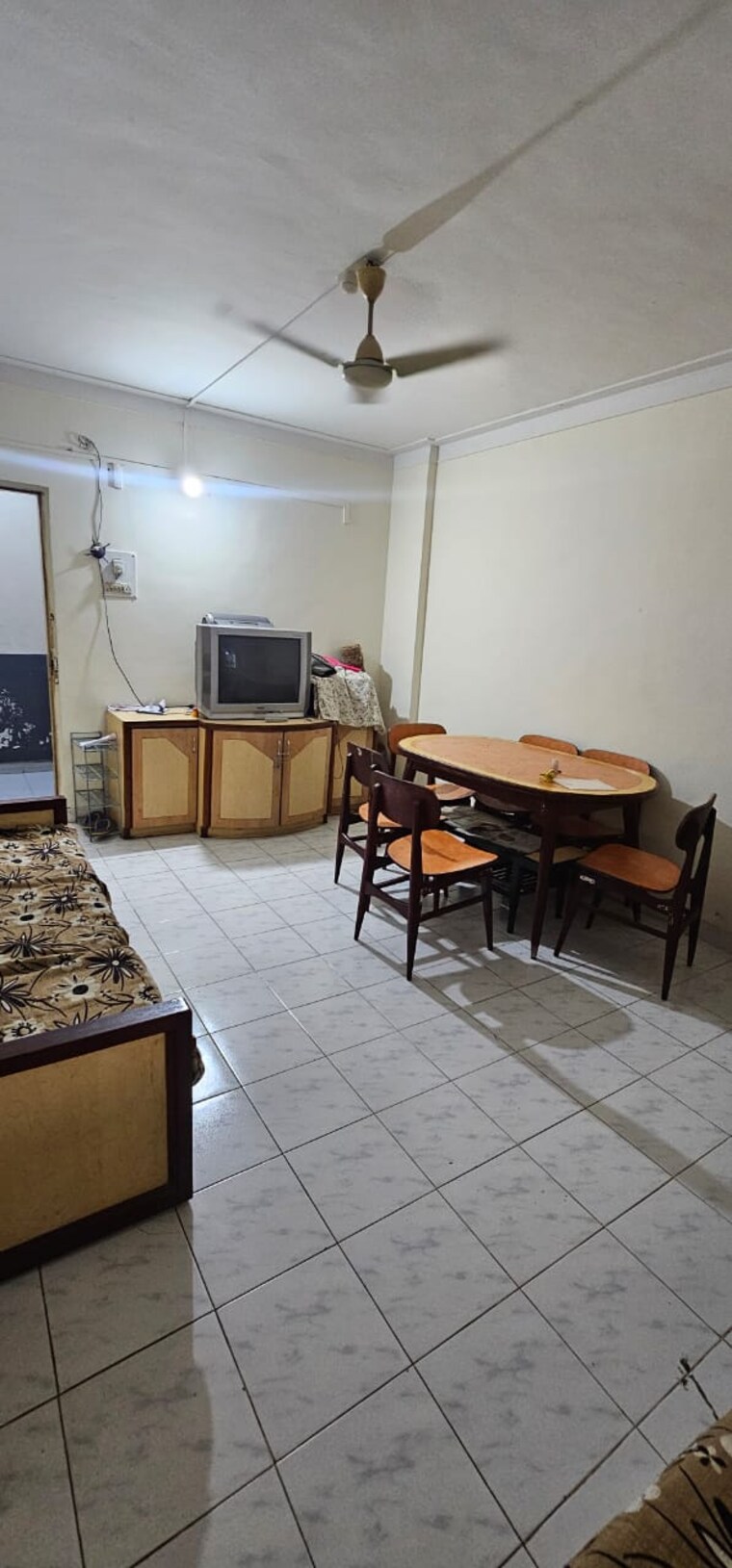 Kitchen, giridhar-chandraneel-apartment 2 Bedroom 613 Sq.Ft. Apartment In Bavdhan Pune 9517759