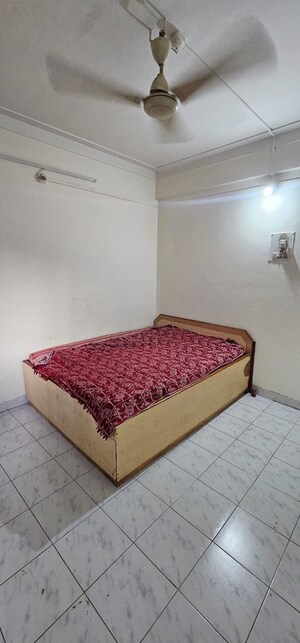 Bedroom in 2 BHK Apartment at Giridhar Chandraneel Apartment, Bavdhan – for Rent