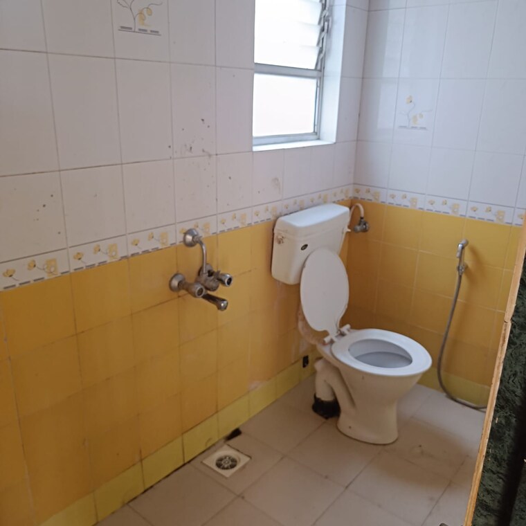 Bathroom, shanti-vihar 2 Bedroom 1000 Sq.Ft. Apartment In Bavdhan Pune 9517818