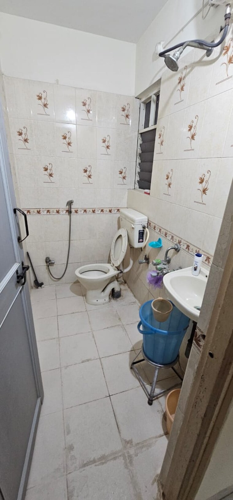 Bathroom, shanti-vihar 2 Bedroom 1000 Sq.Ft. Apartment In Bavdhan Pune 9517818