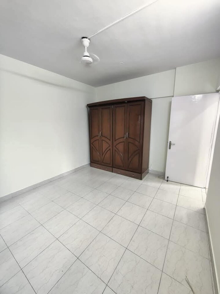 Room, mahavir-kanti-avenue 2 Bedroom 920 Sq.Ft. Apartment In Nalasopara East Palghar 9517901